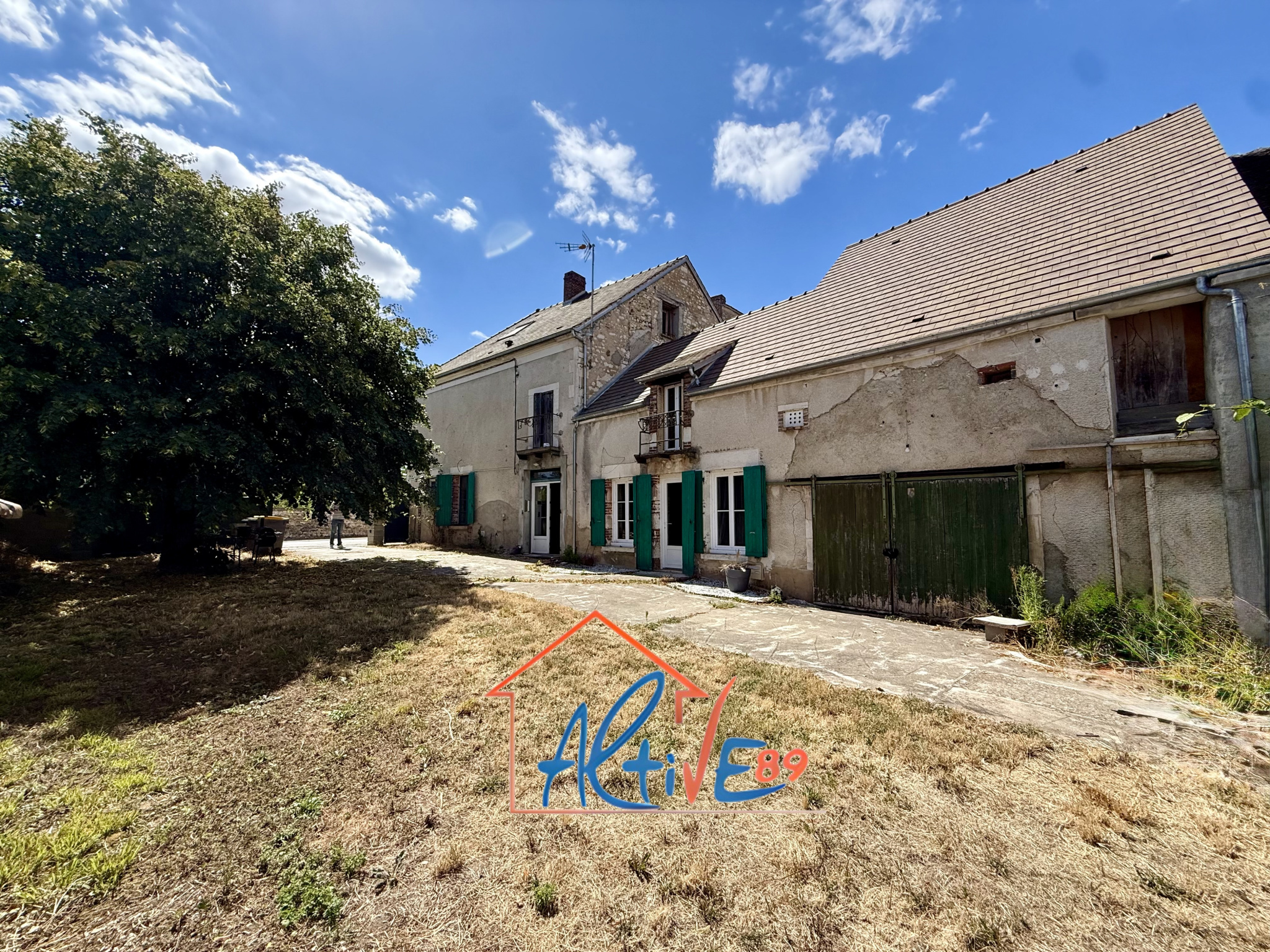 Maison familiale de 187m2 avec 4 chambres et fort potentiel