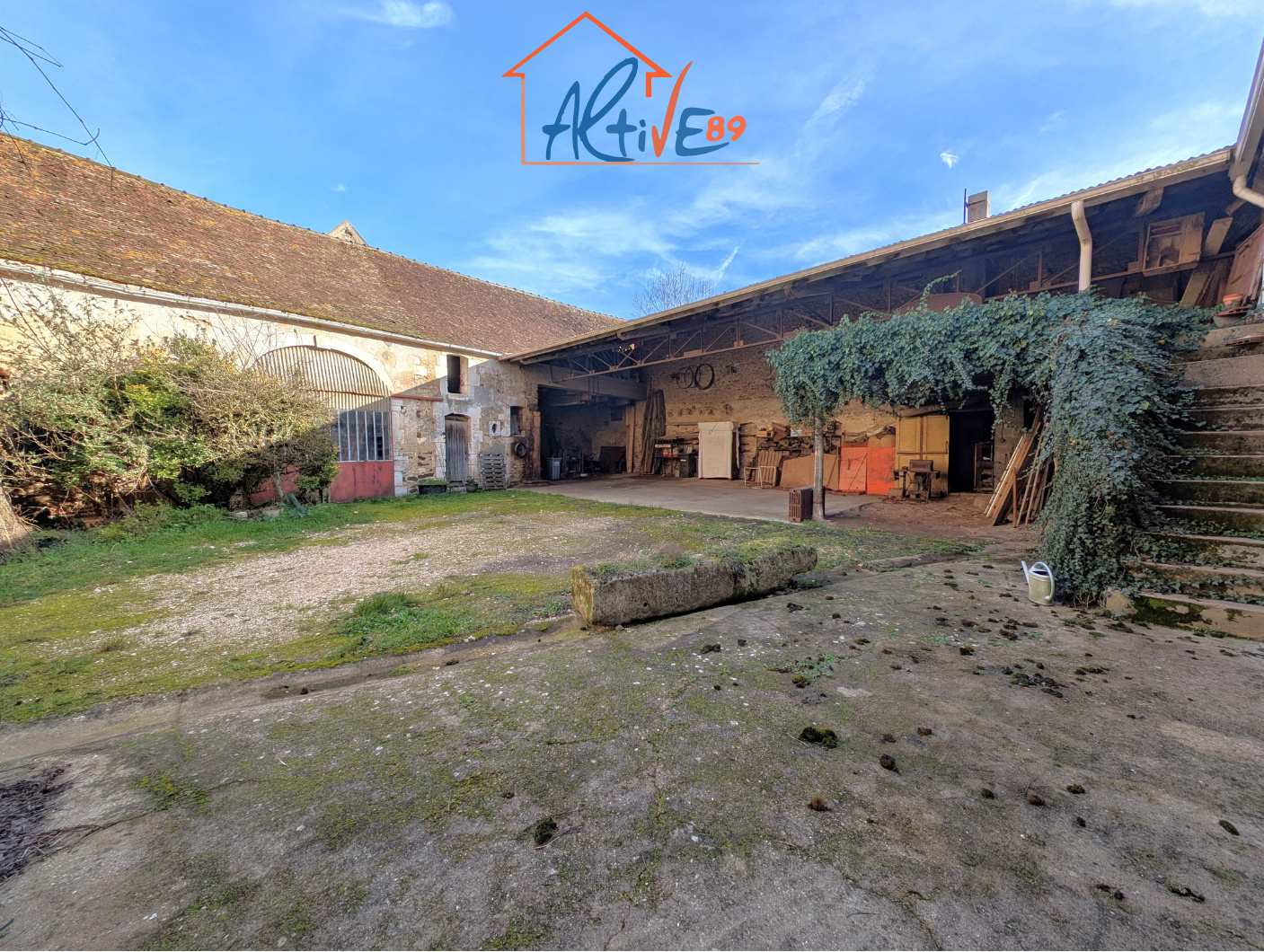 Maison secteur Escamps à 5 minutes de Chevannes de 238m2 hab